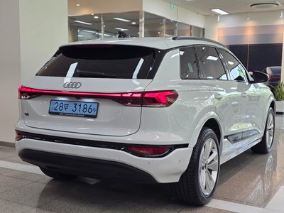 صورة 4 لـ 2025 AUDI Q6 E-TRON