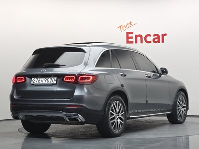 MERCEDES-BENZ GLC - 4