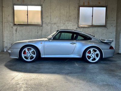 PORSCHE 911 - 9