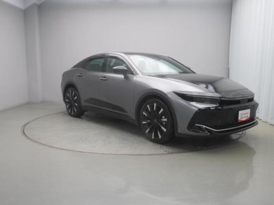 TOYOTA CROWN CROSSOVER - 8