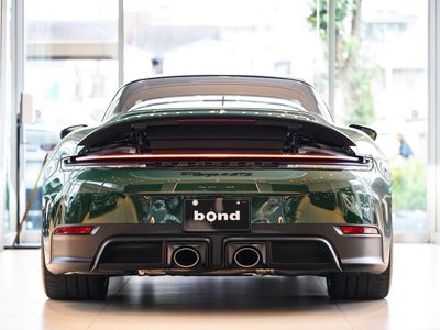 صورة 10 لـ 2025 Porsche 911