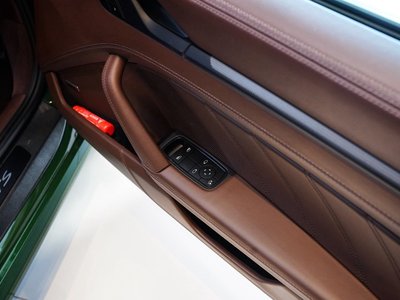صورة مصغرة 21 لـ 2025 Porsche 911