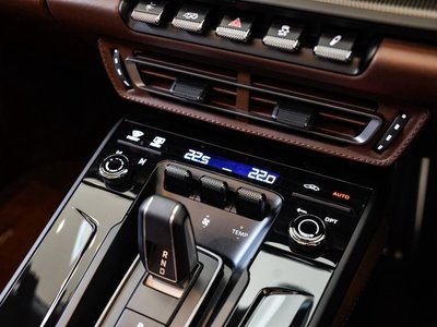 صورة مصغرة 17 لـ 2025 Porsche 911