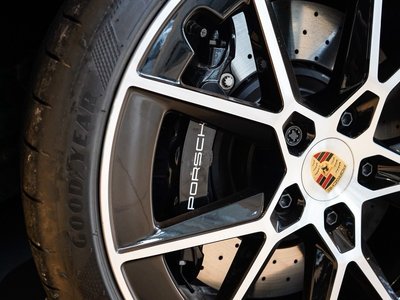 صورة مصغرة 67 لـ 2025 Porsche 911