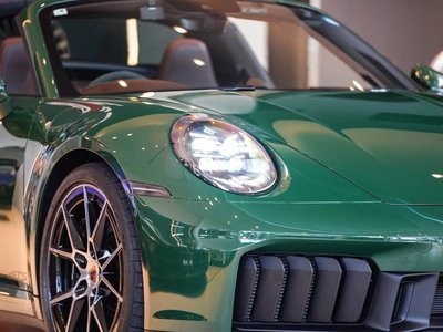 صورة مصغرة 55 لـ 2025 Porsche 911
