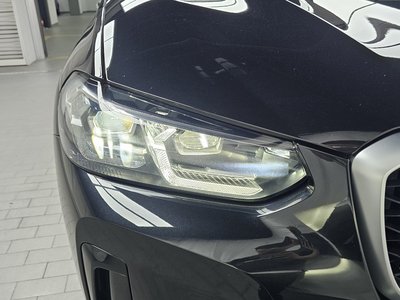 صورة 9 لـ 2023 BMW X4