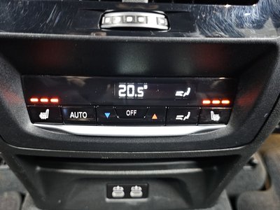 صورة مصغرة 31 لـ 2023 BMW X4