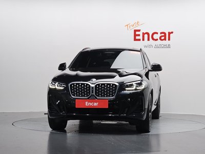 صورة 3 لـ 2023 BMW X4