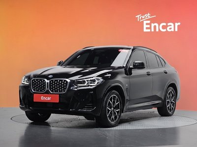 صورة 1 لـ 2023 BMW X4