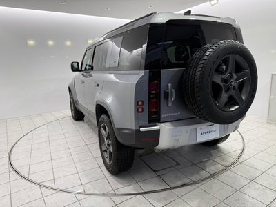 صورة 6 لـ 2024 LAND Rover DEFENDER