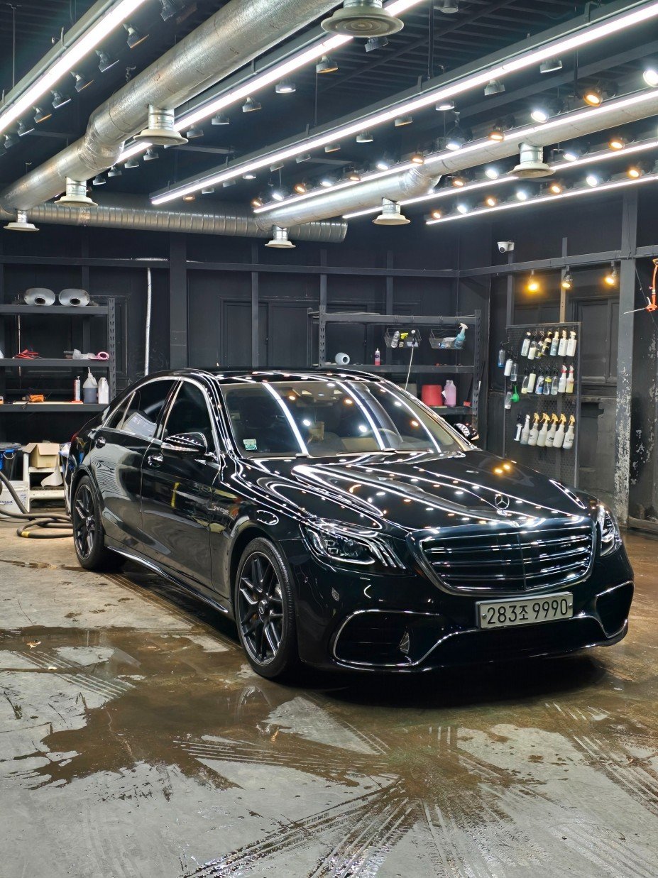 MERCEDES-BENZ S-CLASS - View 1