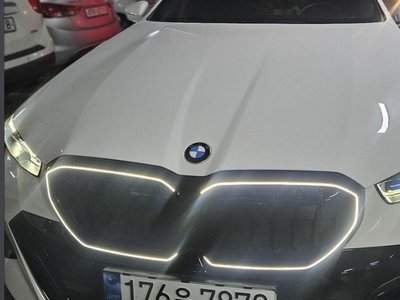 صورة 1 لـ 2024 BMW 5 SERIES