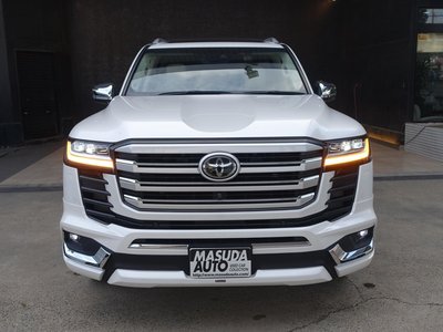 TOYOTA LAND CRUISER 300 - 3