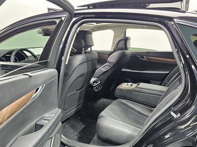 2023 Genesis G80 (RG3) — миниатюра 17