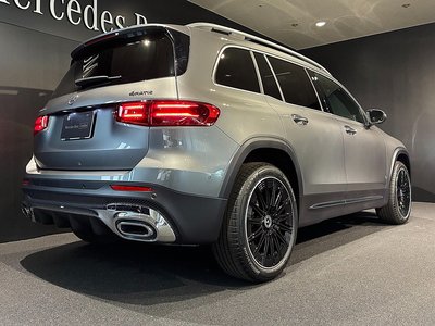 MERCEDES-BENZ GLB - 8