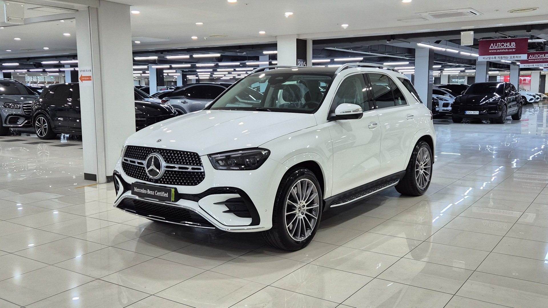 MERCEDES-BENZ GLE - View 1