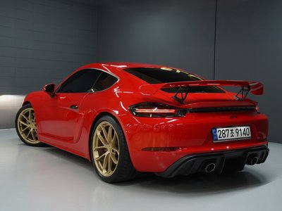 صورة 2 لـ 2023 Porsche 718