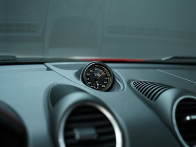 2023 Porsche 718 缩略图 18
