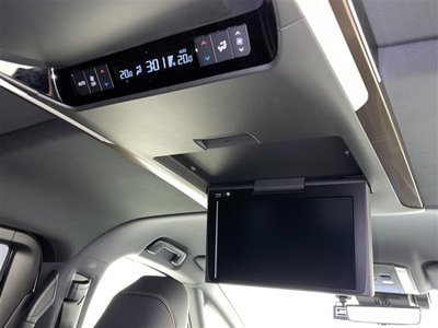 2023 Toyota ALPHARD — фото 10