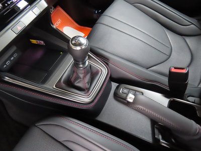 2025 Lexus LBX — миниатюра 68