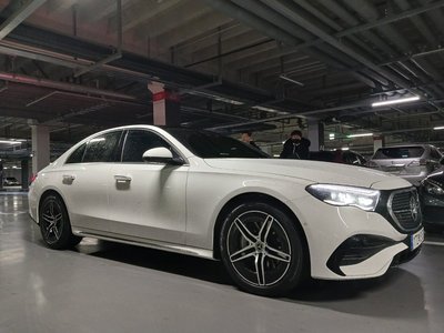 MERCEDES-BENZ E-CLASS - 5