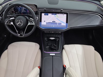 MERCEDES-BENZ E-CLASS - 5