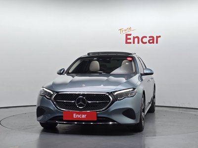 MERCEDES-BENZ E-CLASS - 2