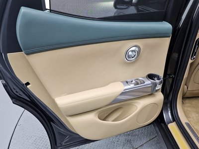 2023 Genesis GV60 thumbnail 15