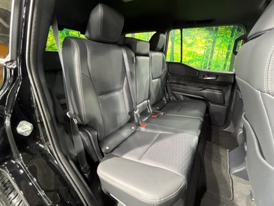 2024 Toyota LAND CRUISER 250 photo 9