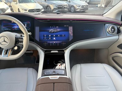 MERCEDES-BENZ EQS AMG - 2