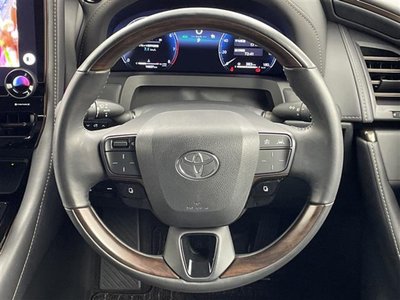 TOYOTA ALPHARD - 10