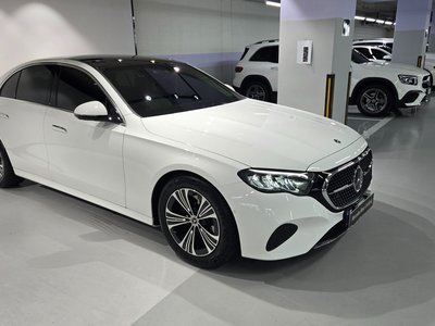 MERCEDES-BENZ E-CLASS - 5