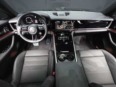 صورة 4 لـ 2026 Porsche PANAMERA