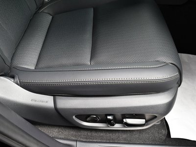 صورة مصغرة 8 لـ 2026 Lexus GX