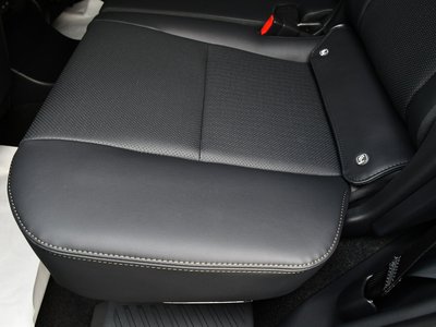صورة مصغرة 17 لـ 2026 Lexus GX