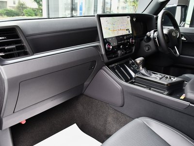 صورة مصغرة 18 لـ 2026 Lexus GX