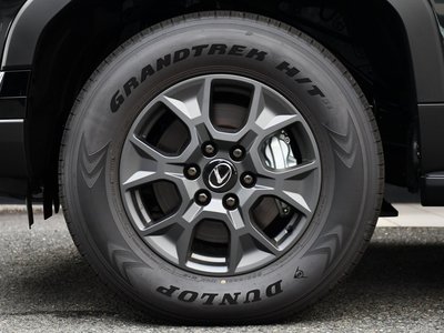 صورة مصغرة 30 لـ 2026 Lexus GX