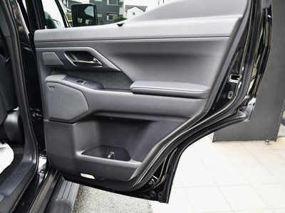 صورة مصغرة 13 لـ 2026 Lexus GX