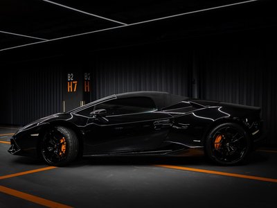 LAMBORGHINI HURACAN - 2