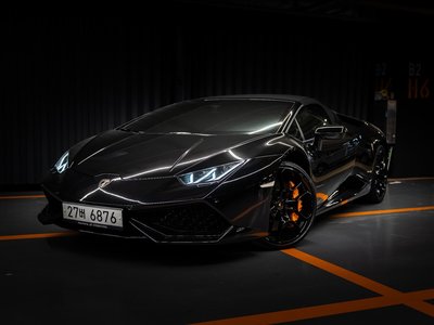 LAMBORGHINI HURACAN - 1