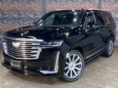 CADILLAC ESCALADE - 1