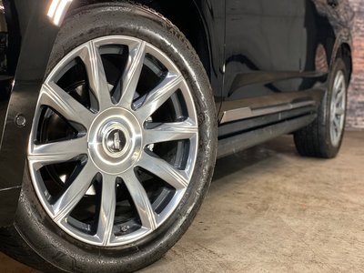 CADILLAC ESCALADE - 9