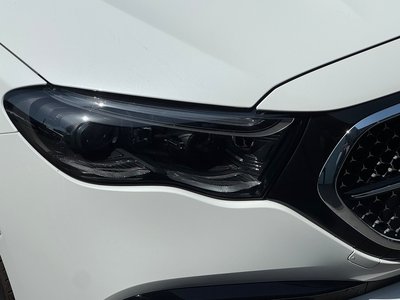 MERCEDES-BENZ E-CLASS - 7