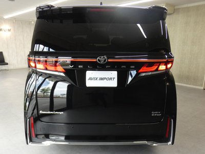 TOYOTA VELLFIRE - 4