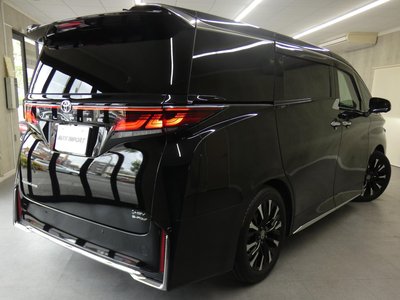TOYOTA VELLFIRE - 2