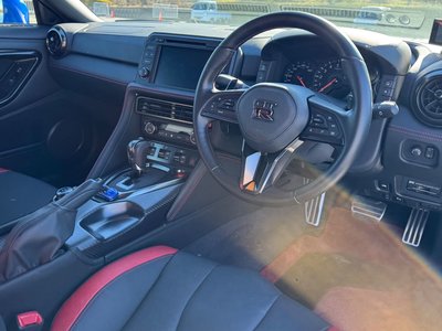 NISSAN GT-R BLACK EDITION - 5