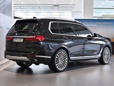 BMW X7 - 4