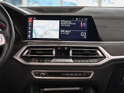 2021 BMW X7 — миниатюра 18