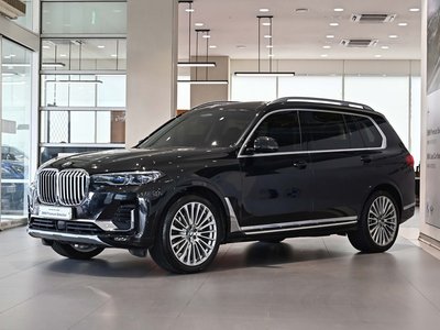 BMW X7 - 1