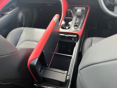 2024 Toyota CROWN SPORT thumbnail 30